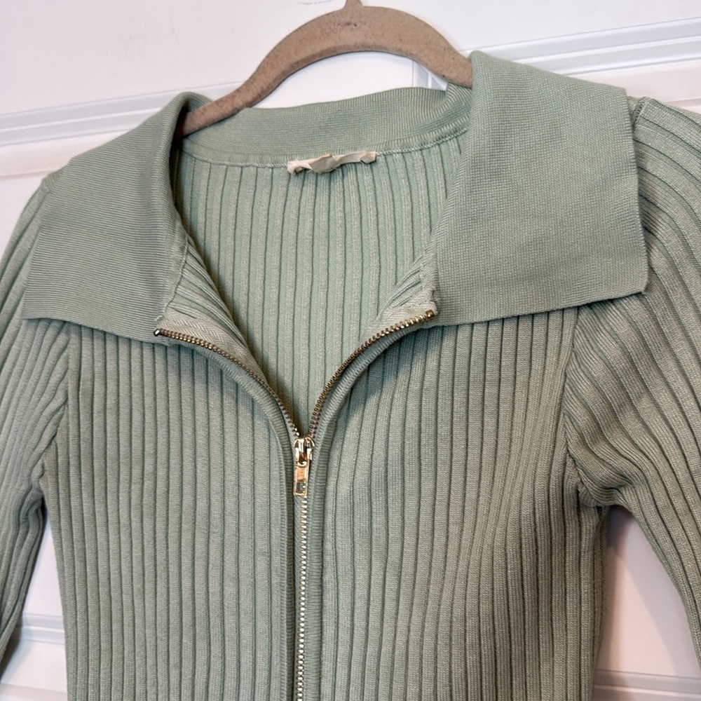 Mable Ribbed Full Zip Sweater - Picture 2 of 3